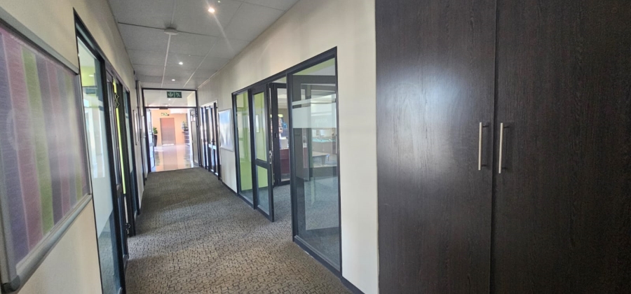 To Let commercial Property for Rent in Vincent Eastern Cape